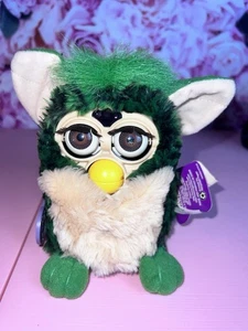Furby a rayas de tigre verde vintage Deadstock con etiquetas 1998 - Imagen 1 de 6