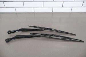 99-05 Mazda Miata NB Pair LH&RH Windshield Wiper Arms W/ Blades - Picture 1 of 23