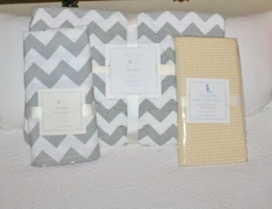 POTTERY BARN BABY GEORGIA STEPP- & KRIPPENROCK - Bild 1 von 3