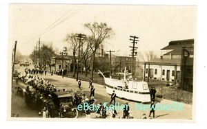 Chicago IL - SHIP FLOAT IN PARADE - RPPC Patriotic Postcard - Picture 1 of 2