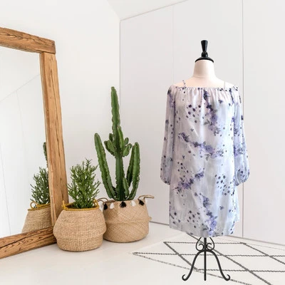 Vestido recto blanco White House Black Market XL manga larga floral hombro descubierto Foto 1 de 4