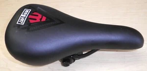 MONGOOSE BLACK/WHITE/RED BICYCLE KIDS' SADDLE/SEAT BIKE PARTS 24-3 - Picture 1 of 5