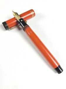 Parker Duofold Senior Flattop Fointain Pen Big Red - 14k Nib Double Cap Rings