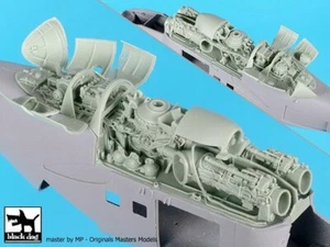 Motores de helicóptero Black Dog 1/48 Izotov TV3-117 para Mi-24 trasero (Zvezda) A48146 - Imagen 1 de 1