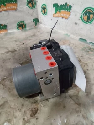 Anti-Lock Brake Part Actuator And Pump Pre-crash System Fits 17-18 RAV4 3516631 - Изображение 1 из 4
