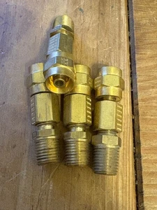 (Lot of 4) 368-04-02 Brass Compression Fitting 1/4" OD tube to 1/8" NPT - Picture 1 of 2