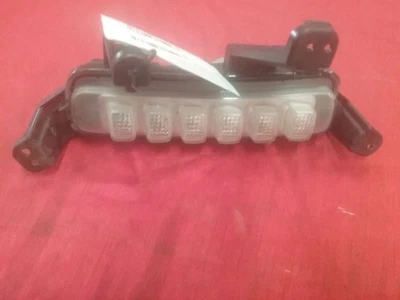 Driver Corner/Park Light Daytime Running Lamps Fits 17-19 SANTA FE 762354 - Image 1 of 4