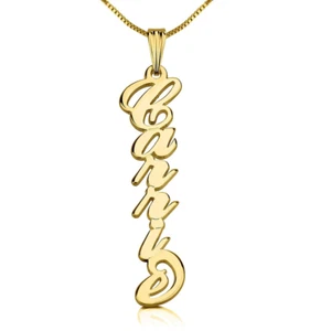 Collane con nome verticale - targhetta stile Carrie placcata oro 24 carati - oNecklace ® - Foto 1 di 3