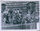 1971 Prisoners In Charles St Jail Exercise Yard End Protest Police 7X9 Photo