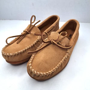 Minnetonka Men's Classic Moc Loafers Taupe Size 9 - Picture 1 of 11