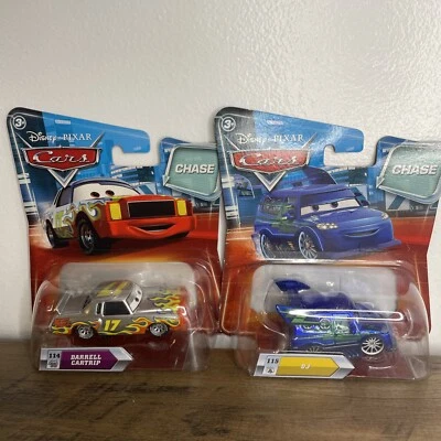 Disney Pixar Cars DJ Chase Diecast Car #115 & Darrell Cartrip #114 Lote de 2 Foto 1 de 4