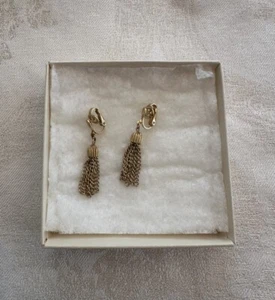 Vintage Signed CROWN TRIFARI Tassel Earrings - Mid Century Era Goldtone 1960s - Picture 1 of 7