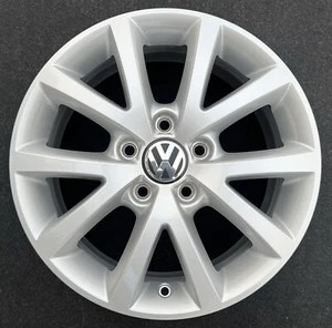NUEVO. Llanta de aluminio original VW Golf 6 5 Plus Jetta 1K0601025CM Sedona 6,5x16 ET50 - Imagen 1 de 16