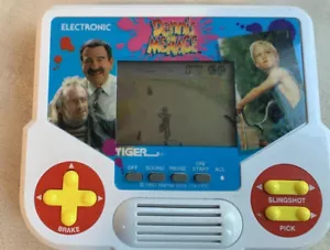 Rare Hard To Find Vintage Dennis The Menace Tiger Electronic Handheld 1988 - Picture 1 of 5