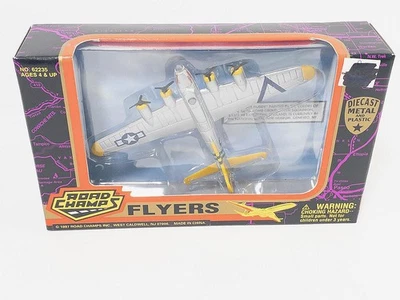 Road Champs Flyers Combat Plane B-17 Bomber Fuddy Duddy No. 62235, 1997, Sealed - Image 1 of 4