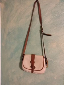 Bolso de mano/asa superior Dooney & Bourke Pebble Grain para mujer, grande - tostado y marrón - Imagen 1 de 6