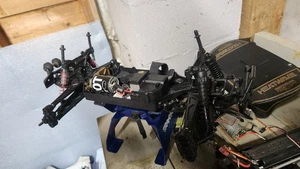 Hpi Maverick Quantum MT Roller With Servo Motor And Aluminum Upgrades - Picture 1 of 9