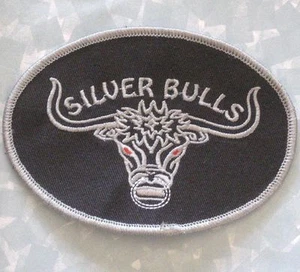 Silver Bulls Patch - 4 1/8" x 3" - Motorradbegeisterte - Schweden - Bild 1 von 1