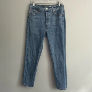 Jeans donna Levi's zeppa taglio dritto innamorati della nebbia taglia 32 - Foto 1 di 7