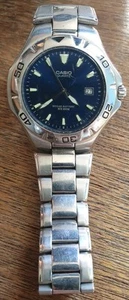 Reloj pulsera Casio para hombre cara azul acero inoxidable - MTD-1044, 100M WR - Imagen 1 de 22