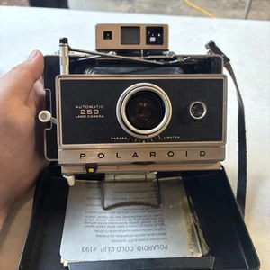 Vintage Polaroid Automatic 250 Land Camera with cover for parts! Oder Reparaturen! - Bild 1 von 17