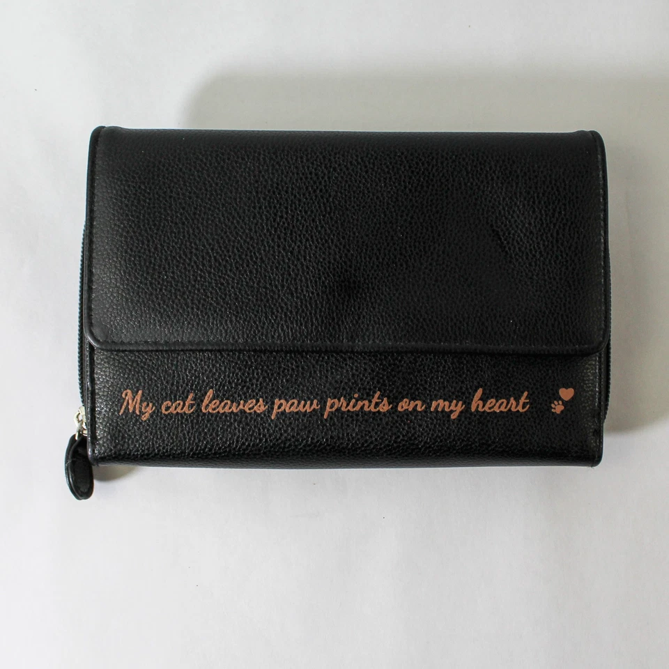 Cartera de colección The Bradford Exchange My Cat Leaves Paw Impresiones en mi corazón negra Foto 1 de 4