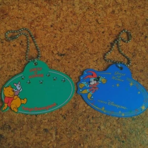 DISNEY GUEST OF HONOR NAME TAG BATCH 15th ANNIVERSARY #1bc07a - Picture 1 of 5