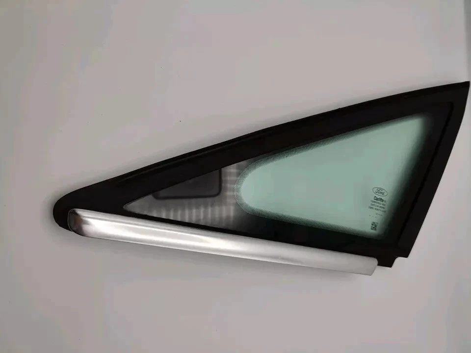 💎OEM Ford C-Max 13-18 Pilar Delantero Izquierdo Esquina Ventilación Puerta Vidrio Cromo Ventana Foto 1 de 4