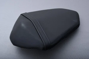Rear Passenger Pillion Seat OEM Type KAWASAKI Z800 Z 800 Z800E ZR800A 2013-2016 - Picture 1 of 3