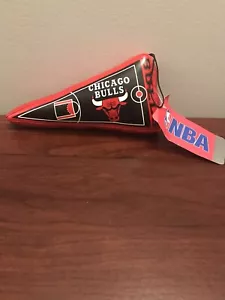 Chicago Bulls NBA Plush Pennant 7”x3” NWT Souvenir Red Black - Picture 1 of 7
