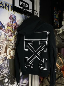 Felpa nera con cappuccio Off-White Virgil Abloh Arrows usata adatta a media - Foto 1 di 11