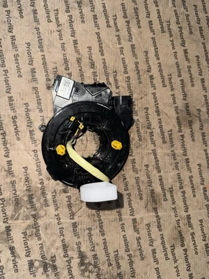 Ford Piezas Ford Taurus 2015-2019 Lincoln MKT 15-19 MKS Reloj Muelle FG1Z14A664C Foto 1 de 4