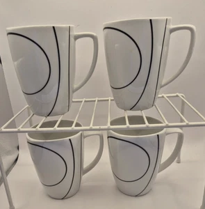 Corelle Corning Simple Lines 4 Coffee Mugs Tea Cups Porcelain 12 oz Black/White - Bild 1 von 5
