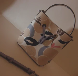 Kate Spade Eva Breezy Multi-Color (Purple-Brown-White) Small Leather Bucket Bag - Bild 1 von 12