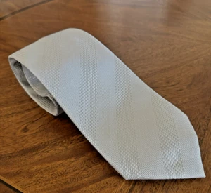 Tasso Elba Neck Tie 100% Silk Handmade Silver Grey Textured Stripe 57 x 3.75 - Picture 1 of 3