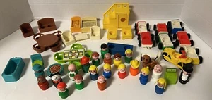 Lote de 56 coches, muebles, accesorios para personas Fisher Price Little People vintage - Imagen 1 de 18