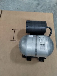 10-16 Jaguar XJ XJL Supercharged Suspension Tank Air Pump X351  AW93-5B709-AC - Bild 1 von 4