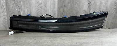 Luz de marcha atrás derecha Nissan Murano 2024 OEM 26540-7BA0A / 22600-8D05M Foto 1 de 4