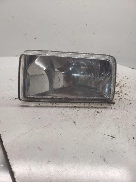 Passenger Corner/Park Light Fog-driving Fits 07-15 SILVERADO 1500 PICKUP 1141507 - Image 1 of 4