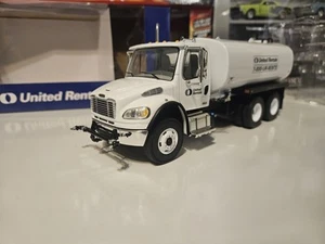 1/34 Scale Diecast Freightliner M2 Tanker Truck First Gear - Picture 1 of 19
