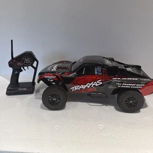 Traxxas Slash 4X4 VXL RC Car with Remote 1/10 Scale Untested - Picture 1 of 21