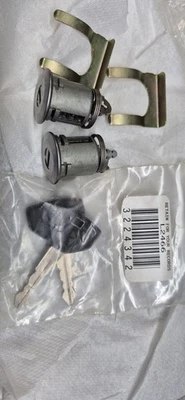 2 DOOR LOCKS International Truck DODGE JEEP WRANGLER CHEROKEE CHRYSLER - Image 1 of 4