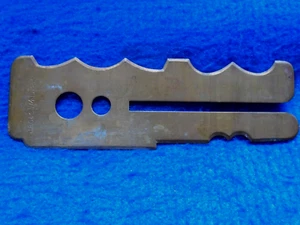 1955 BRITISH MILITARY BRASS BUTTON STICK J.R.G & S MARKED WD 1955 + BROAD ARROW - Picture 1 of 3