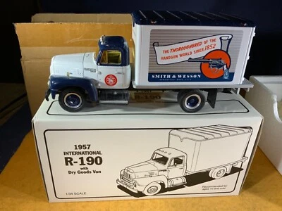 X8-80 1st GEAR DIE CAST - 1957 INTERNATIONAL R-190 - SMITH & WESSON -  - Image 1 of 4