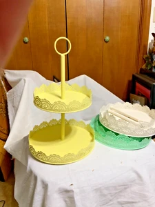 Set of 3, 2 tier trays, yellow, mint and cream. 10x16 - Picture 1 of 2