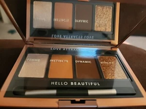 Sombra de ojos neutra Chella La Vie paleta de 4 colores 2 perlas 2 mate 0,35 oz COMPLETAMENTE NUEVA - Imagen 1 de 3
