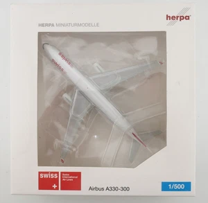 Herpa Swiss International Air Lines Airbus A330-300 Model - 1:500 - 504775 - Picture 1 of 22