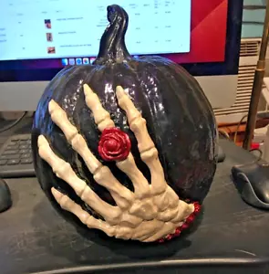 Black Pumpkin decoration - Picture 1 of 4