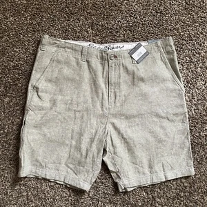 Eddie Bauer Men’s Larrabee Shorts Size 38 Color Eucalyptus - Picture 1 of 17