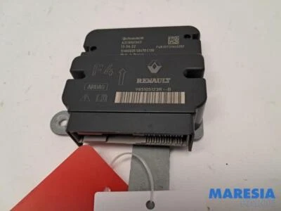 Centralina Airbag Renault Captur I H5, J5 985105123R P21684059 - Immagine 1 di 3